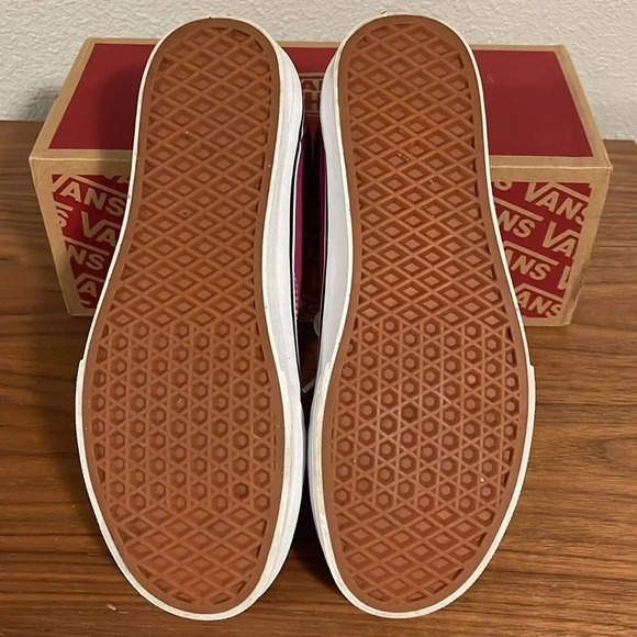 Vans Old Skool Fuchsia Red/True White Shoes- Size 8M/9.5W- worn once! - Picture 6 of 8